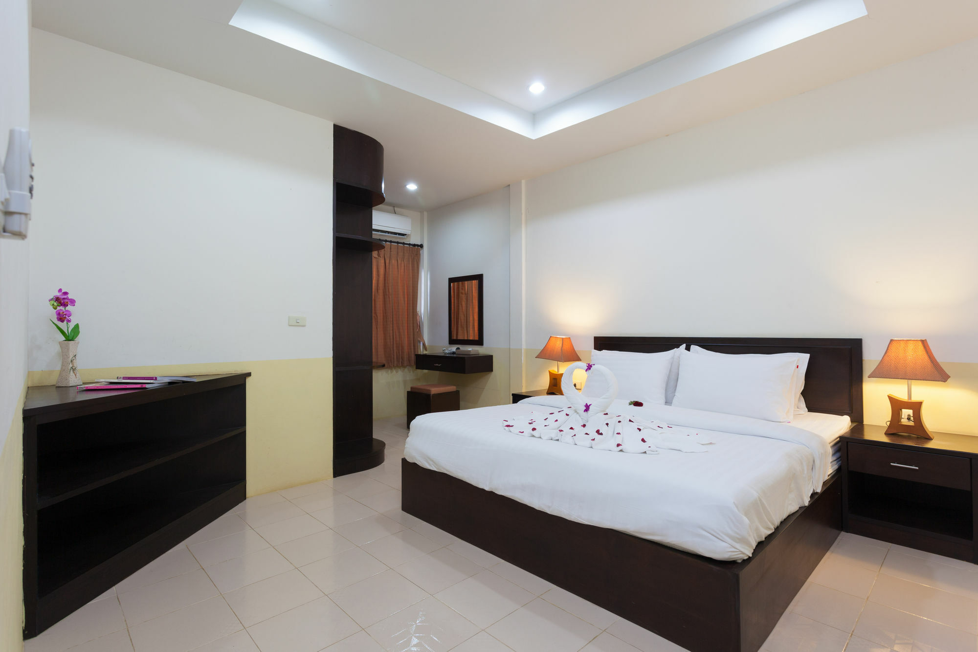 Bangtao Kanita House Pantai Bang Tao Luaran gambar
