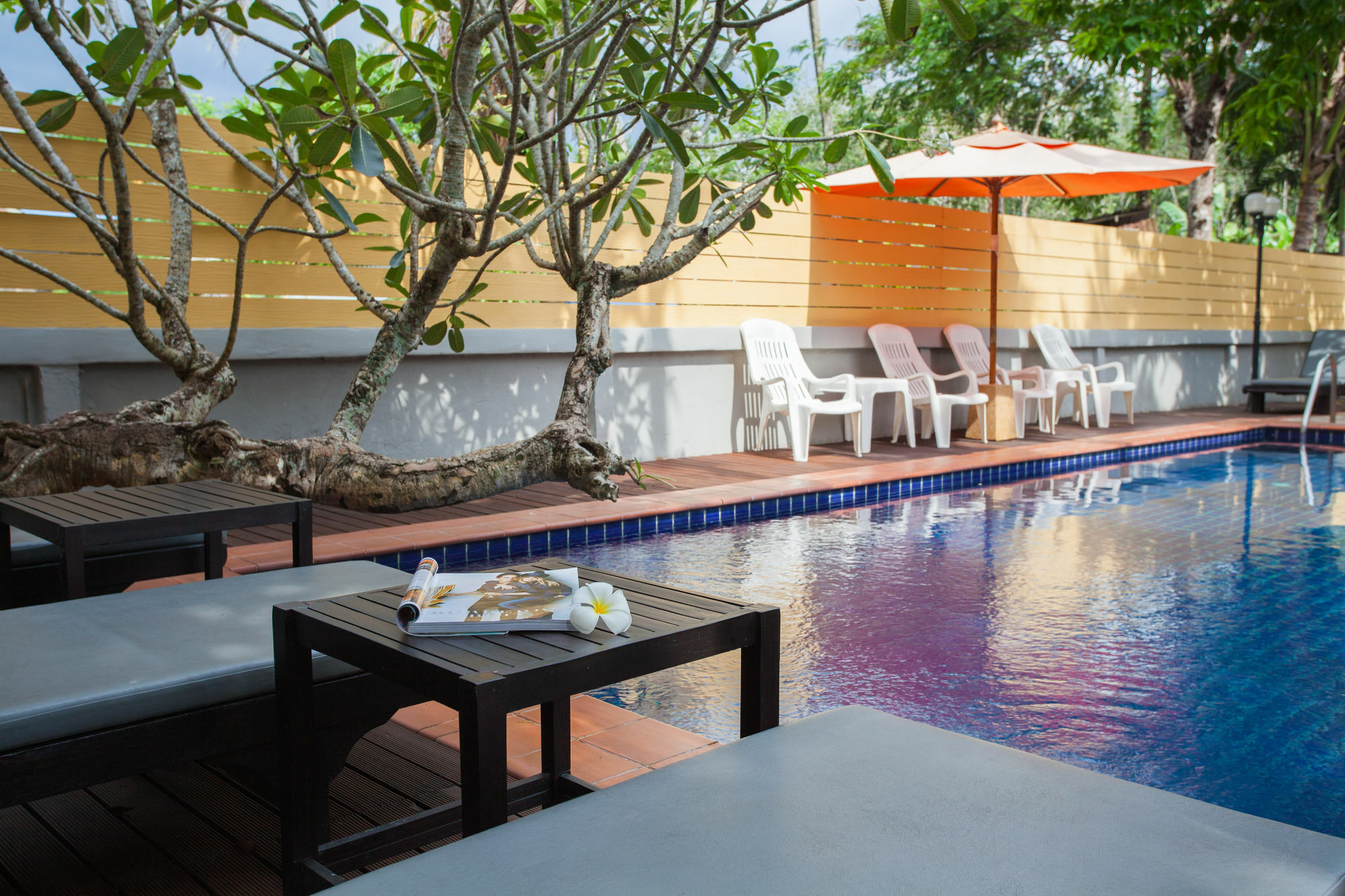 Bangtao Kanita House Pantai Bang Tao Luaran gambar